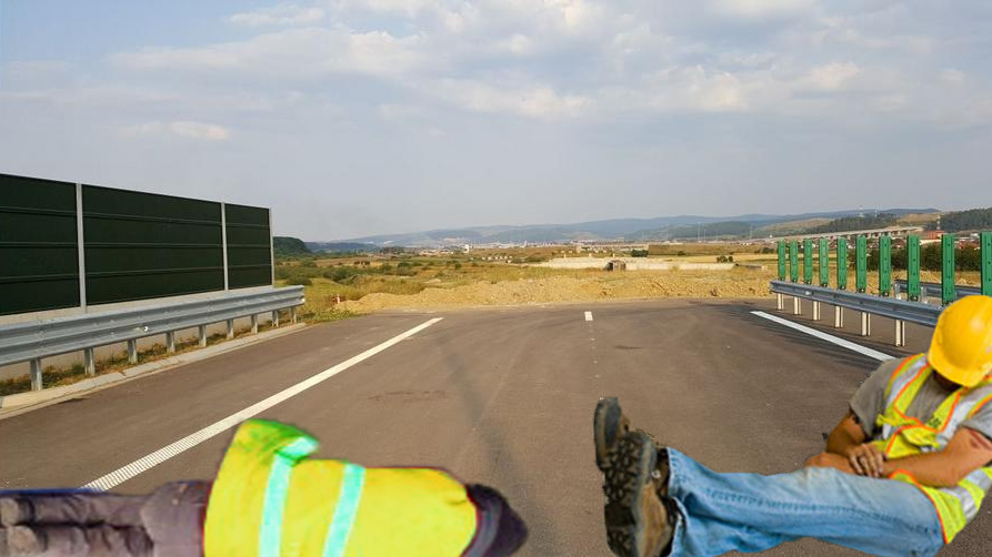 Accident teribil pe Autostrada Transilvania: muncitorii au fost loviți de somn!