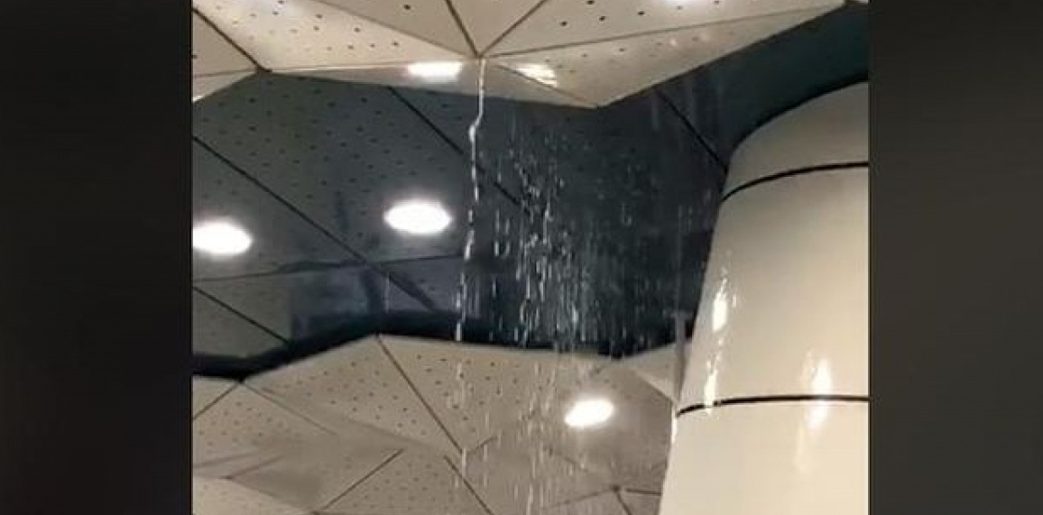 Metrorex explică de ce curge apă din tavan la metroul din Drumul Taberei: A fost făcut în grabă! Acolo trebuia să fie o cascadă controlată
