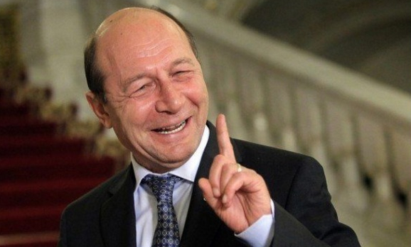 Băsescu: "Rusia nu ne poate ataca navele, pentru că le-am vândut!"