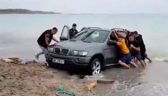 BMW a lansat un model amfibiu pentru litoralul românesc!