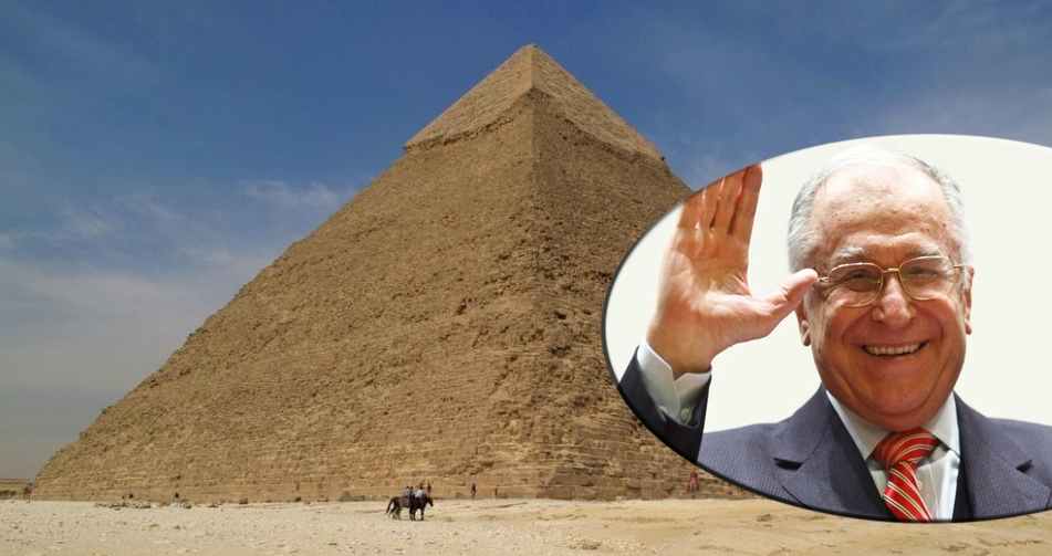 Un arheolog explică de ce Marea Piramidă a rămas goală: "Era destinată lui Iliescu!"