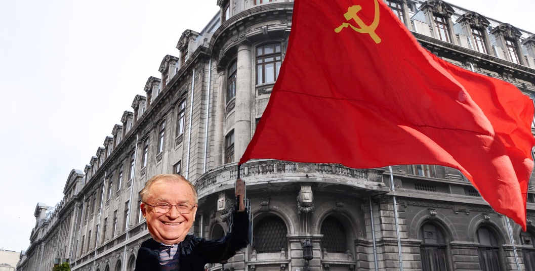 Iliescu a ieşit la Universitate cu steagul URSS după ce a auzit că Bucureştiul a intrat în scenariul roşu!
