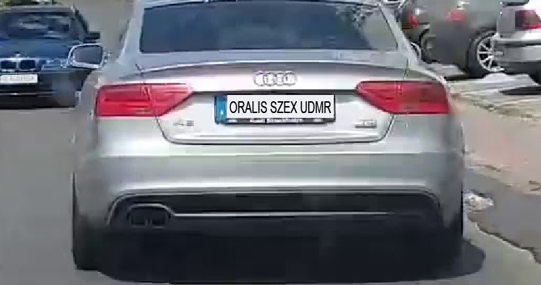În Harghita a apărut mașina cu numărul ORALIS SZEX UDMR!