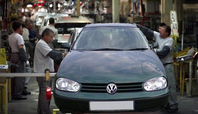 Volkswagen va deschide în România o fabrică de mașini second-hand!