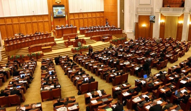 La câte curve s-au adunat acolo, Parlamentul României ar trebui plătit cu ora!