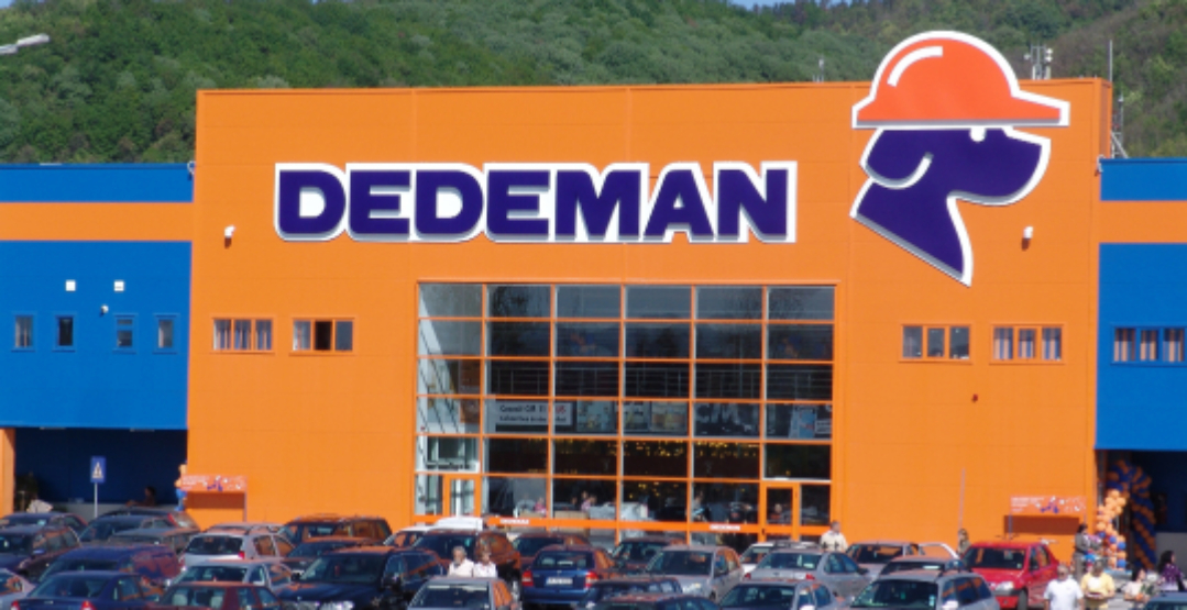 Încă o lovitură pentru litoralul românesc: după șezlonguri, Dedeman va vinde și hamsii!