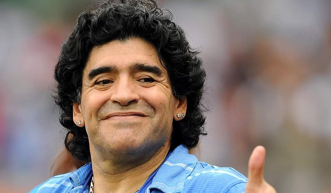 Care au fost ultimele cuvinte ale lui Maradona: "Doamne, dacă mă iei la tine, ai grijă de Sir Ilie Dumitrescu, fiindcă doar el mai știe futbol adevărat pe planetă!"