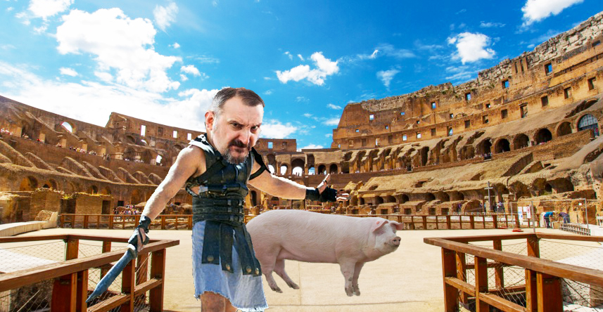 Un român din Italia a tăiat porcul la Colosseum!