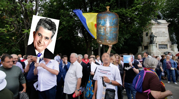 E protest la Cotroceni: fanii Antenei3 cer să se reînființeze cozile la butelii!