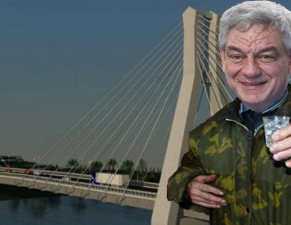 Tudose nu și-a pierdut influența de tot: Taxa pe podul de la Brăila va fi juma' de țuică!