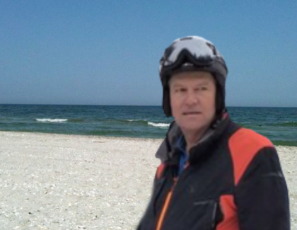 Iohannis a făcut scandal pe litoral că nu are unde să schieze!