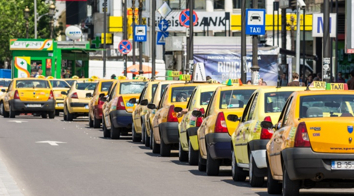 Efectul interzicerii Uber: juma' de București se află acum în Berceni, că acolo aveau treabă taximetriștii
