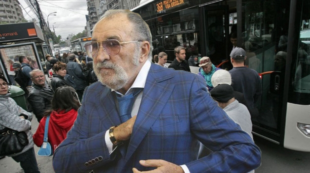 Miliardarul Ion Țiriac a rămas milionar după ce a mers 2 stații cu un autobuz prin Bucureşti!