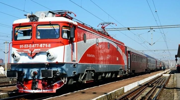 Trenul Timișoara-Constanța a ajuns la destinație după doar o zi pentru că mecanicul știa o scurtătură prin Bulgaria